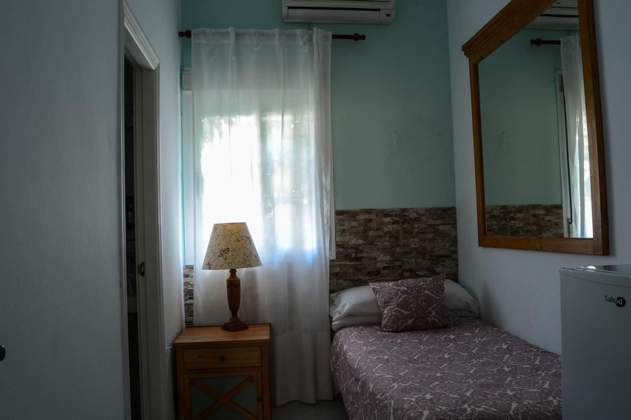 Hostal Playa Hidalgo Rota Eksteriør billede